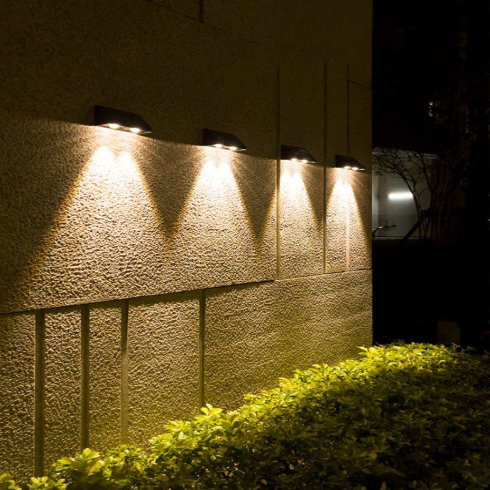 All-Weather Solar Wall Light with Motion Sensor – Waterproof LED Outdoor Lighting 2