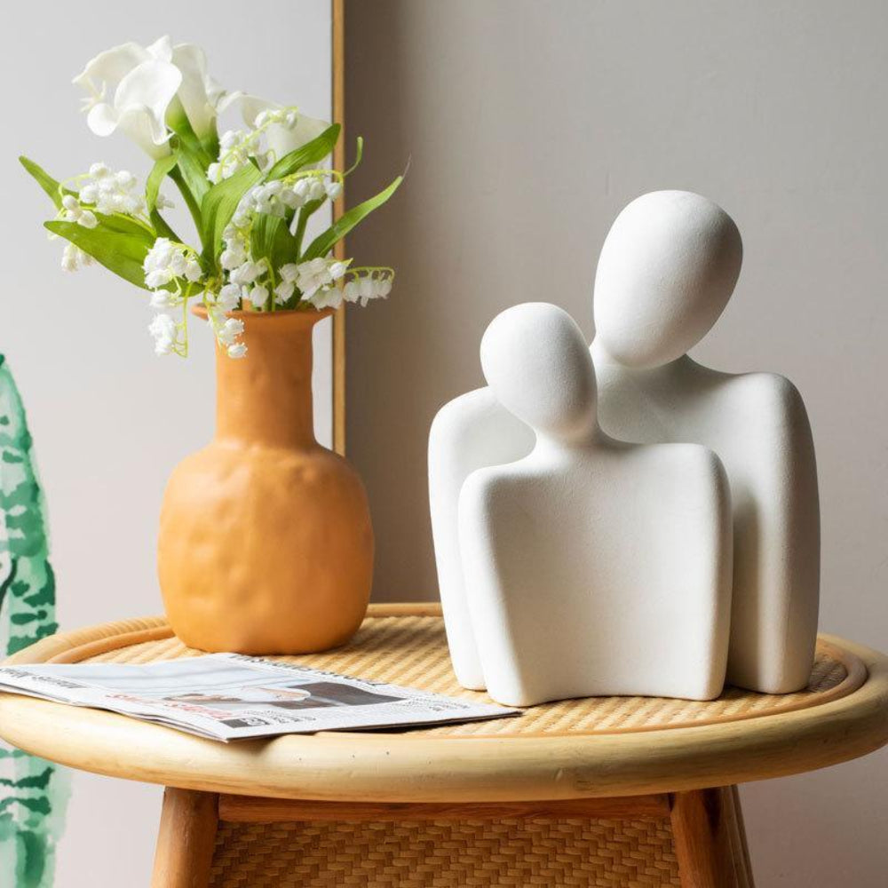Handmade Ceramic Love Figurines – Minimalist Embrace Sculpture in White or Black 2