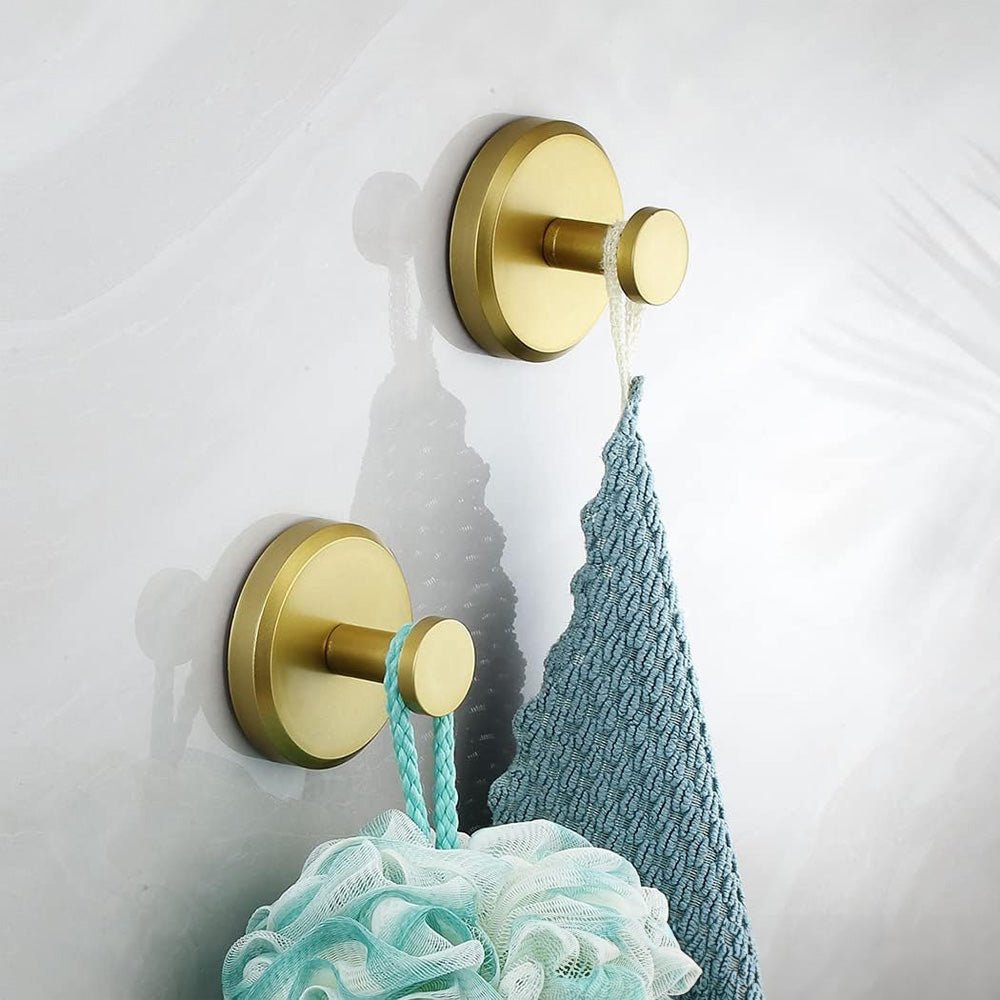 Heavy-Duty Suction Cup Hooks for Easy Hanging - Set of 2, Holds Up to 4kg 3