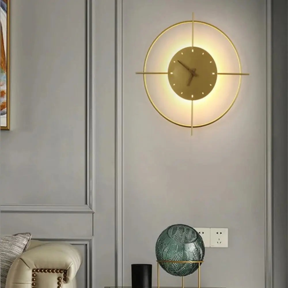 Illuminated Wall Clock with Minimalist Gold Frame – Modern Design for Home and Office 3