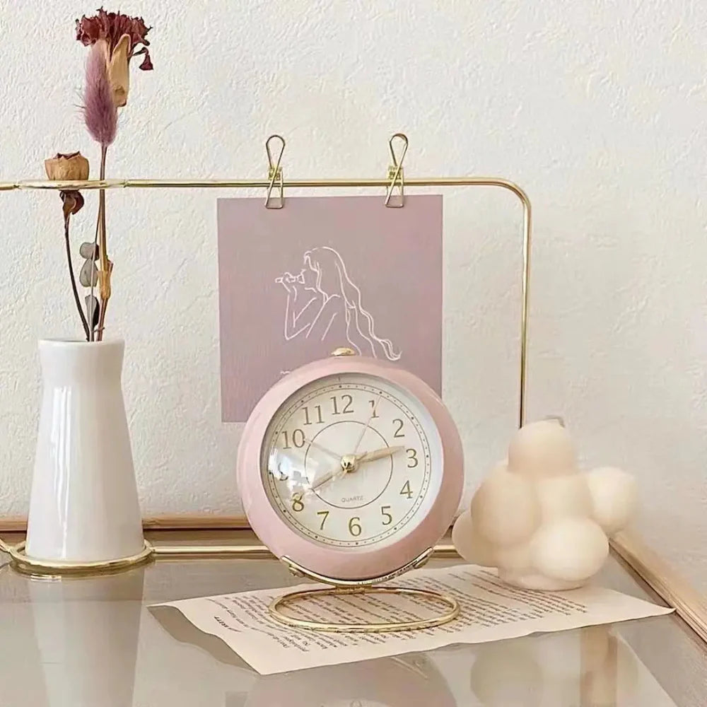 Vintage Desk Clock with Bronze Finish – Elegant Timepiece for Home and Office Decor 2