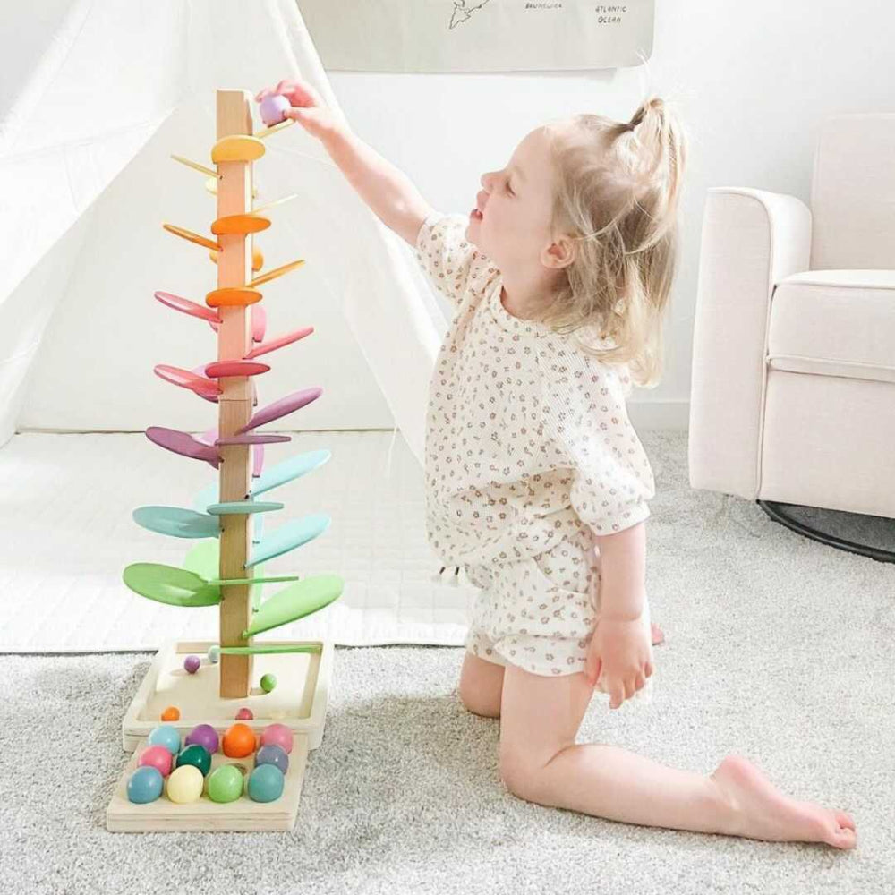 Regenbogenturm - Holzmurmelbaum mit Klang