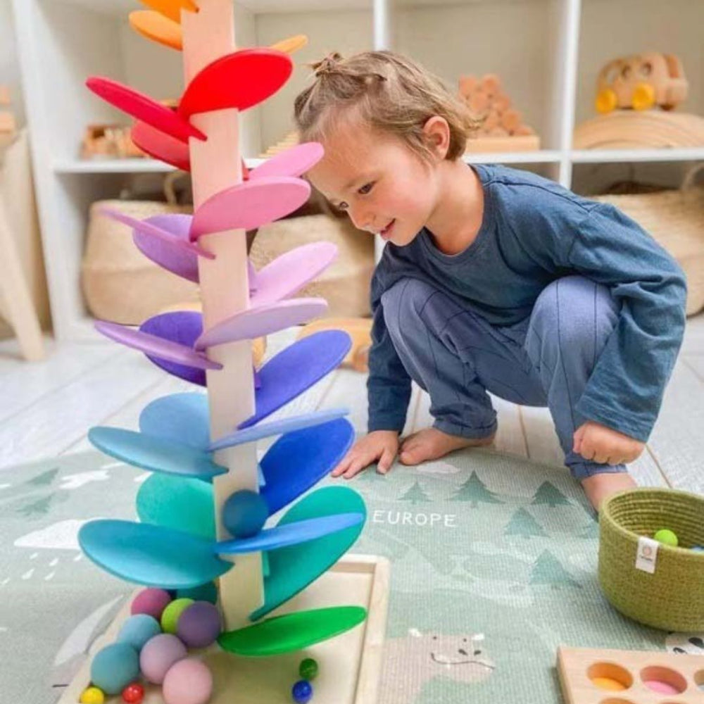 Regenbogenturm - Holzmurmelbaum mit Klang
