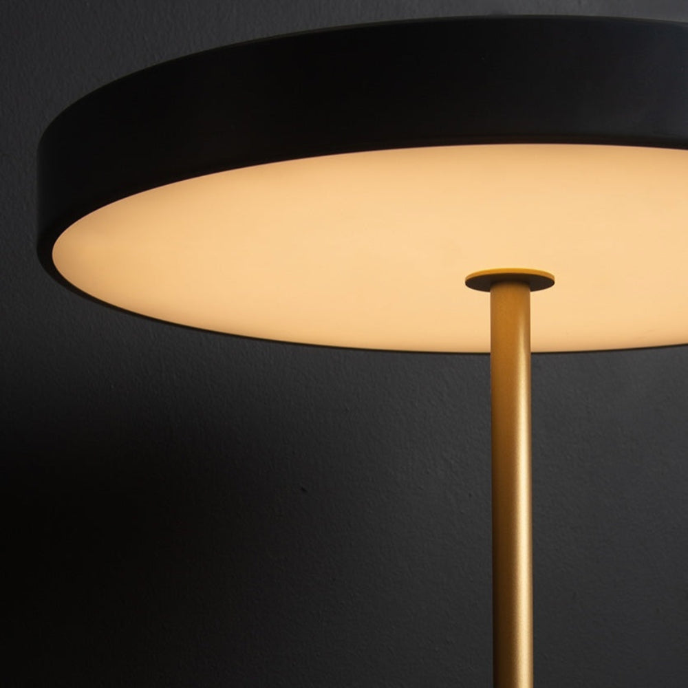 Solmira - Wireless Golden Table Lamp