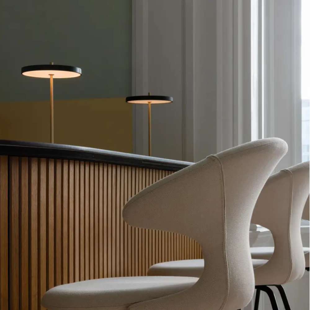 Solmira - Wireless Golden Table Lamp