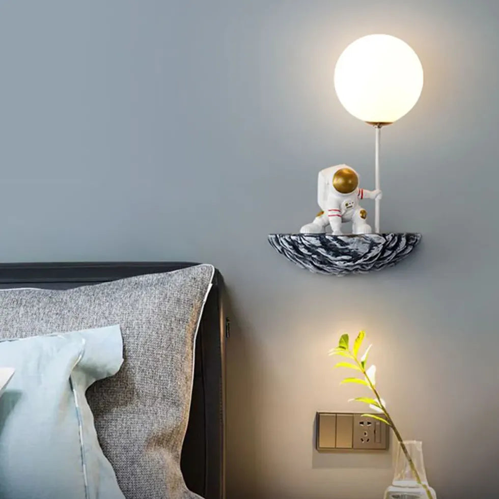Astronaut Wall Light for Kids – 3D Space Explorer Night Lamp with LED Glow 5