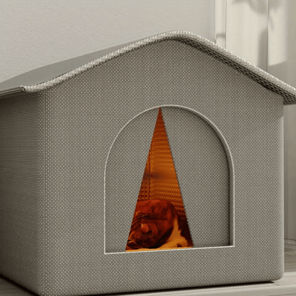 Waterproof Outdoor Cat House for Winter – Insulated and Spacious Shelter 1