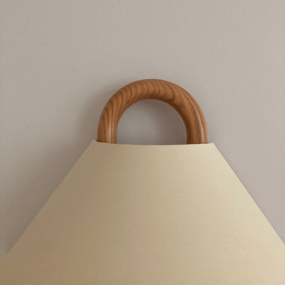 Wall Sconce Light Fixture in Solid Wood – Elegant Half-Moon Design for Cozy Ambiance 10