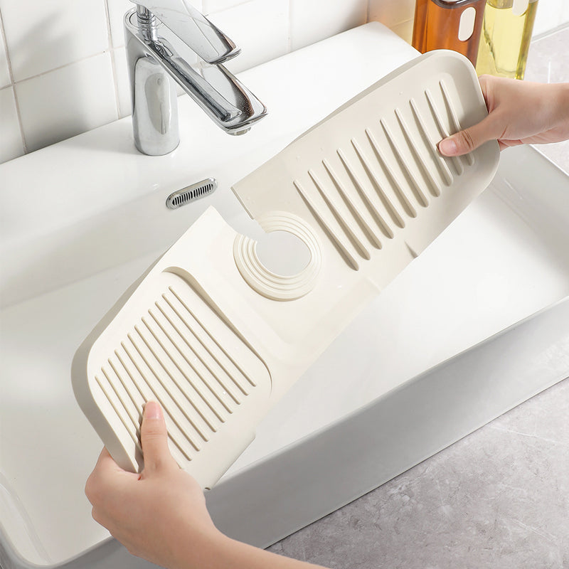 Flexible Self-Drying Silicone Mat for Kitchen and Bathroom – Heat Resistant and Space-Saving Design 5