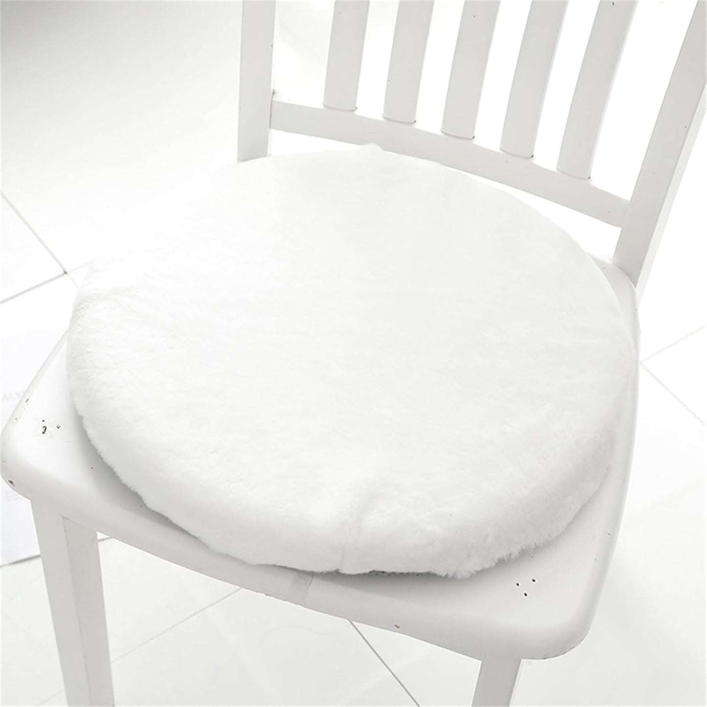 Round Rabbit Fur-Style Seat Cushion – 45 cm Plush Comfort for Home, Office, and Car 5