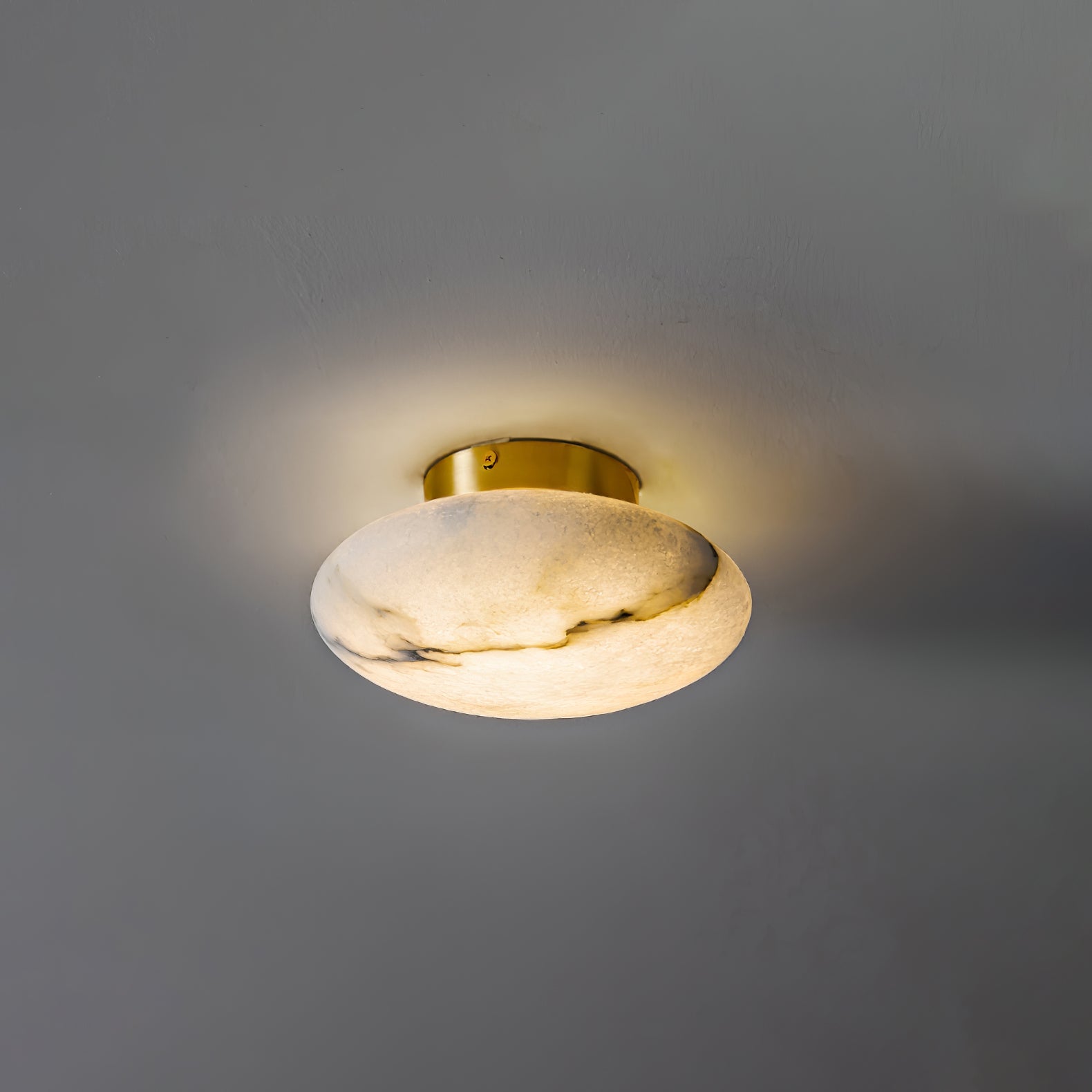 Elegant Oval Alabaster LED Ceiling Light with Brass and Metal Base – 3000K Warm White Lighting 9