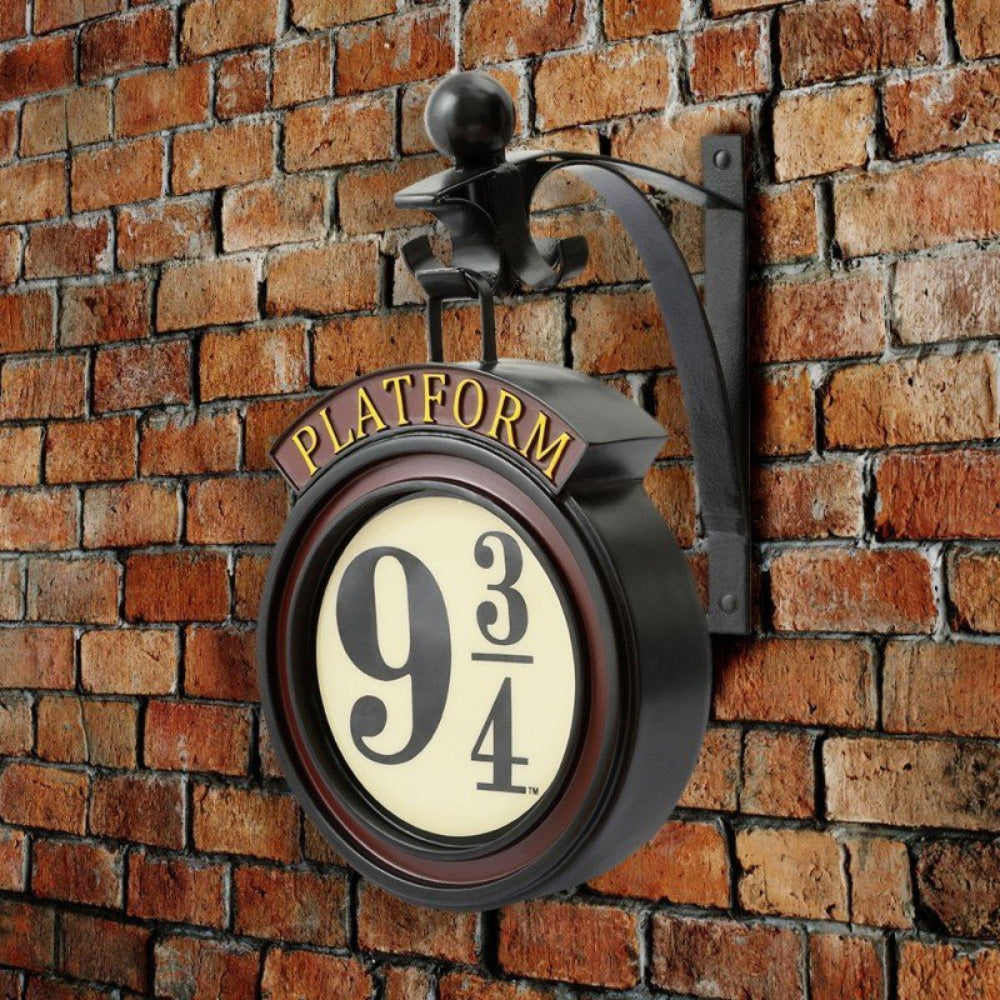 Platform 9¾ Wall Light – Magical Hogwarts Station Lamp for Home Decor – Warm Golden Glow for Bedroom, Office, or Study 3