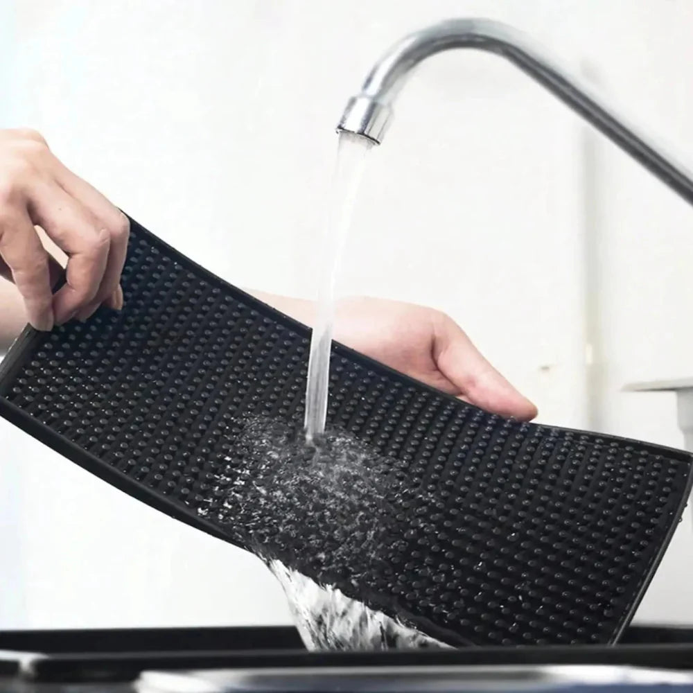 Waterproof and Heat-Resistant Rubber Coffee Mat for Barista Stations – Flexible and Easy to Clean 2