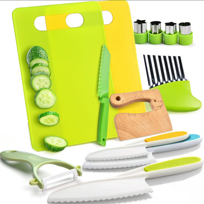 MiniChef Kids Kitchen Playset – Realistic Wooden Cooking Utensils and Food for Creative Role Play 12