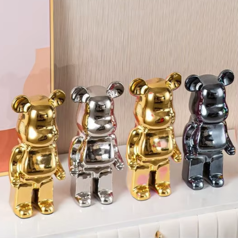 Artistic Bear Sculpture in Resin - Modern Home Decor for Strength and Creativity 4