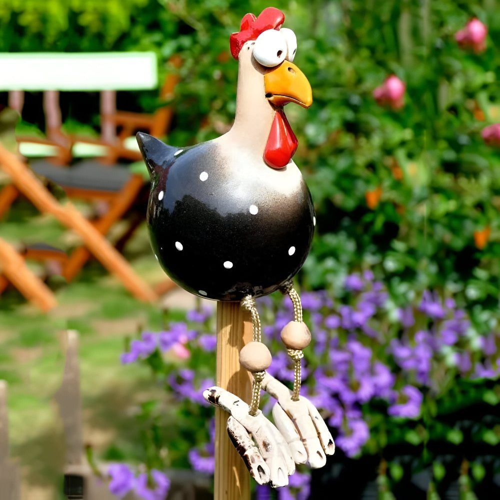 Whimsical Large-Eyed Chicken Statue – Fun Garden Ornament for Outdoor Decor 4