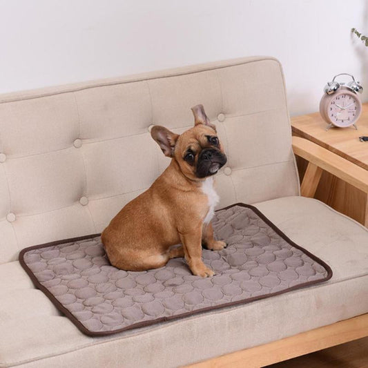 Self-Cooling Pet Pad for Dogs and Cats – Pressure Activated Gel Technology, Portable and Durable 1