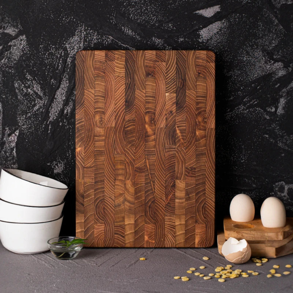 Premium End Grain Cutting Board - Durable Hardwood Chef's Block for Precision and Hygiene 1