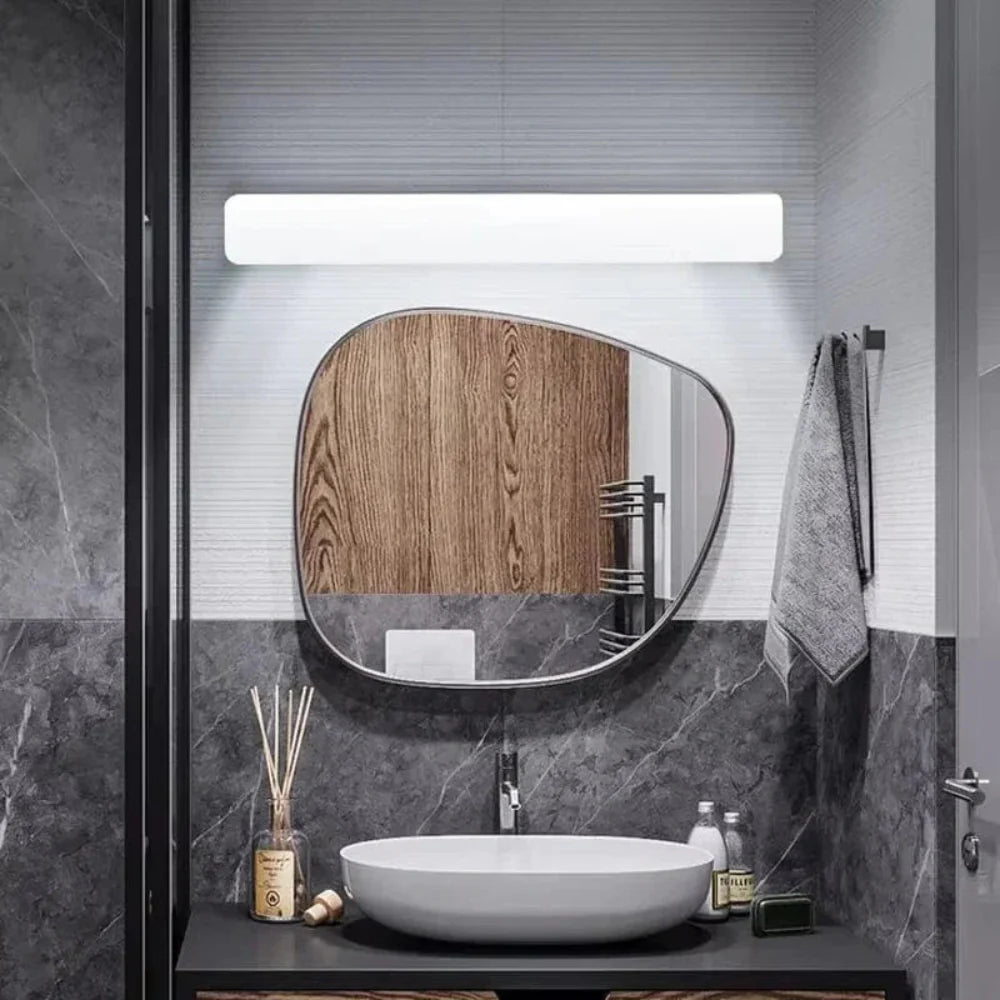 LED Bathroom Mirror Light – Waterproof, Energy-Efficient, Modern Design for Clear Illumination 1