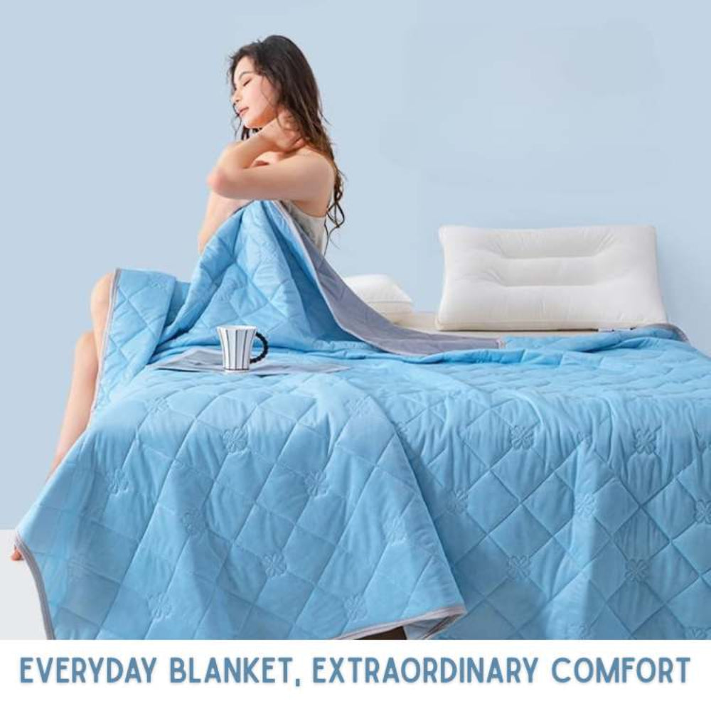 Breathable Cooling Blanket for Hot Summer Nights – Soft and Hypoallergenic 3