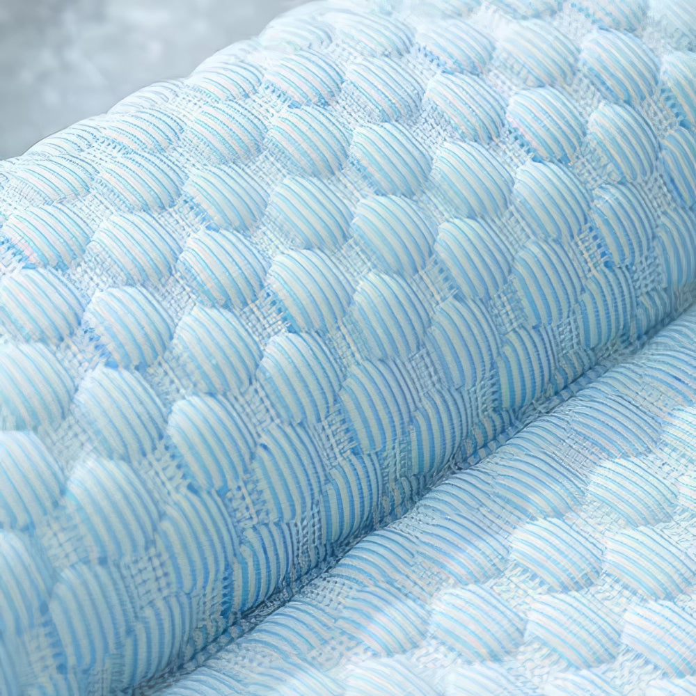 Self-Cooling Dog Bed with Pressure-Activated Gel – Portable and Versatile for All Sizes 7