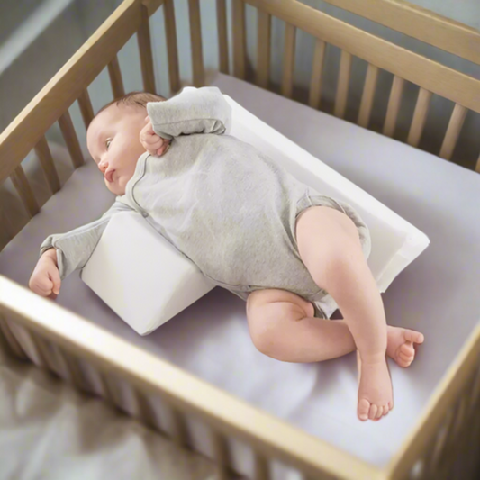 Adjustable Anti-Roll Baby Pillow for Safe Side Sleep – Memory Foam Support for Infants 1