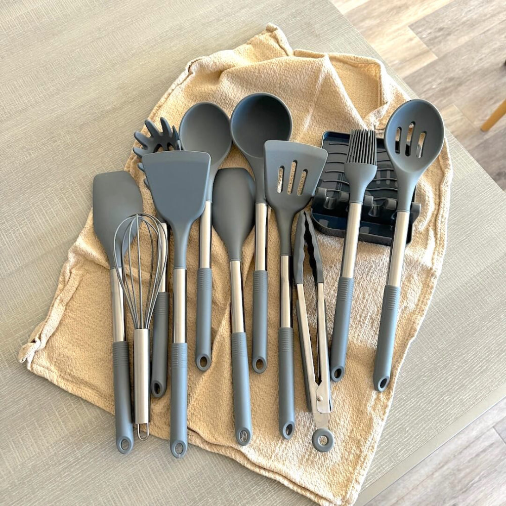 12-Piece Silicone Kitchen Utensil Set with Holder – Heat Resistant and Dishwasher Safe 2