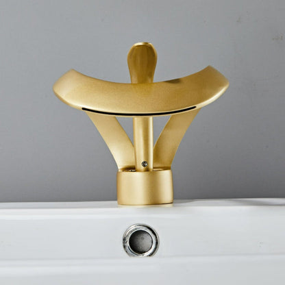 Curvano Modern Bathroom Faucet with Elegant Curve and Chrome Finish 11