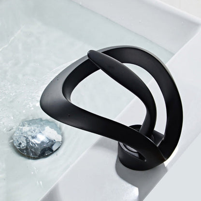 Curvano Modern Bathroom Faucet with Elegant Curve and Chrome Finish 17