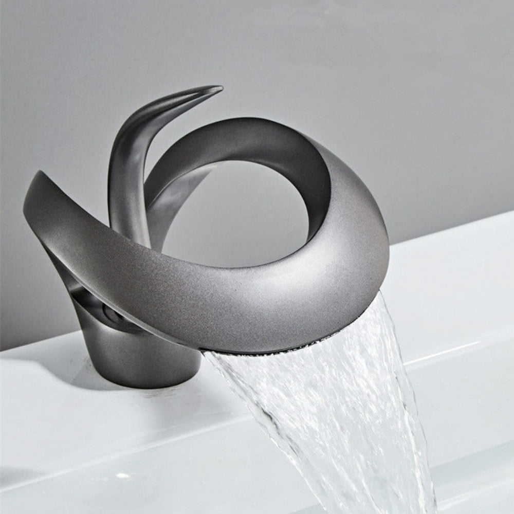 Curvano Modern Bathroom Faucet with Elegant Curve and Chrome Finish 4