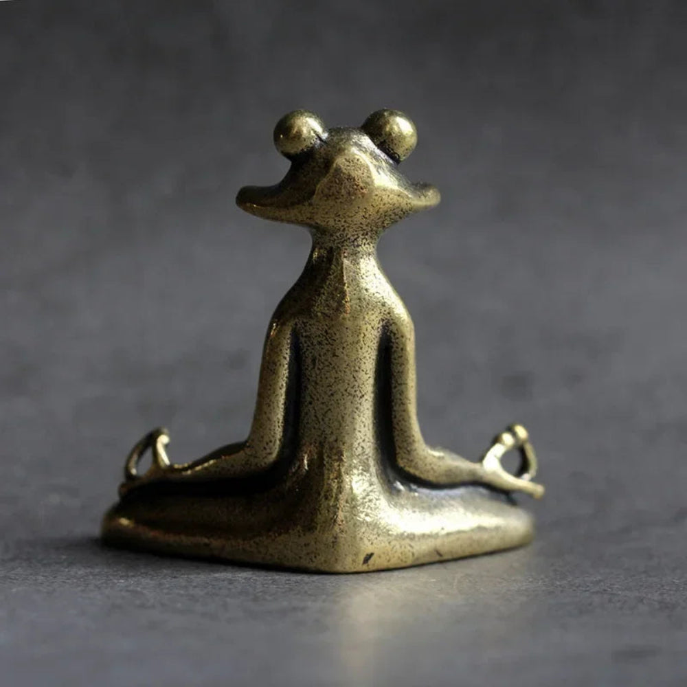 Meditating Frog Incense Holder – Solid Brass Decorative Piece for Mindfulness and Relaxation 3