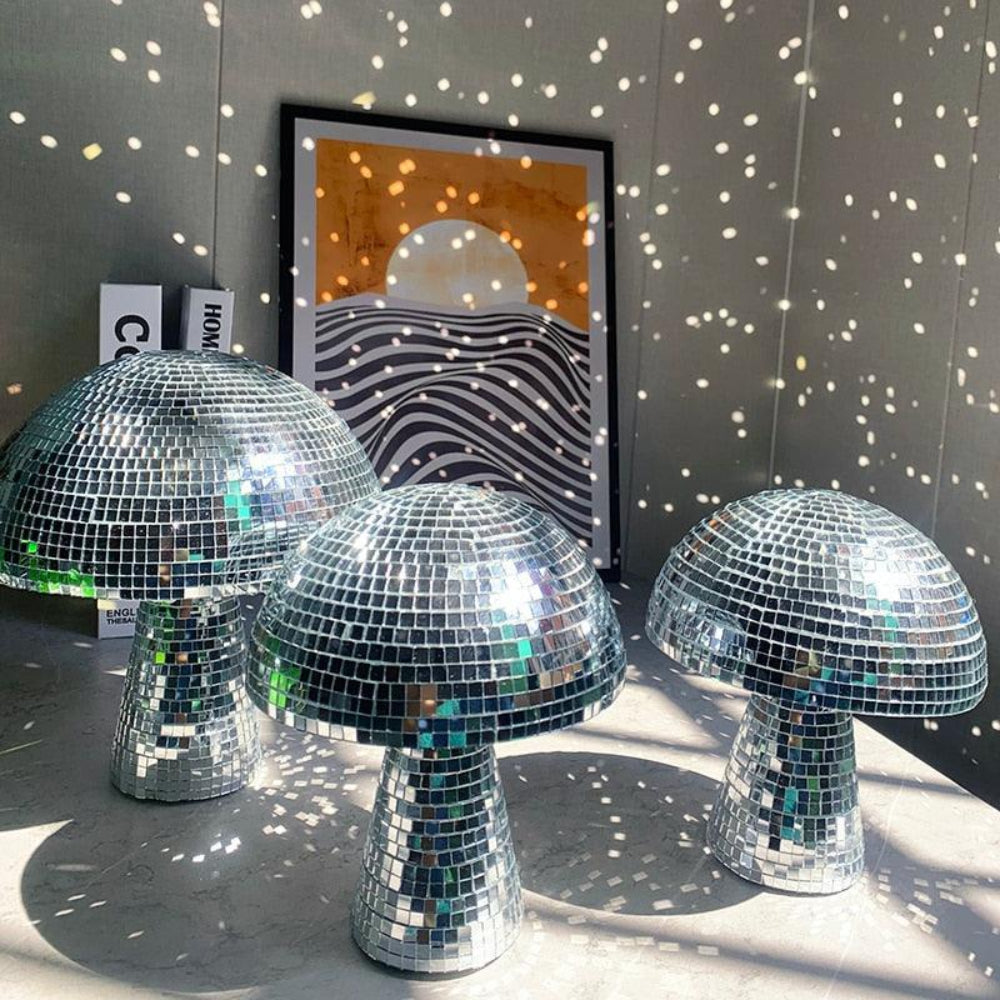 Retro Disco Ball Mushroom Lamp – Reflective Tiles for Fun Indoor Decor, Perfect for Living Room, Bedroom, and Parties, Available in 3 Sizes 4