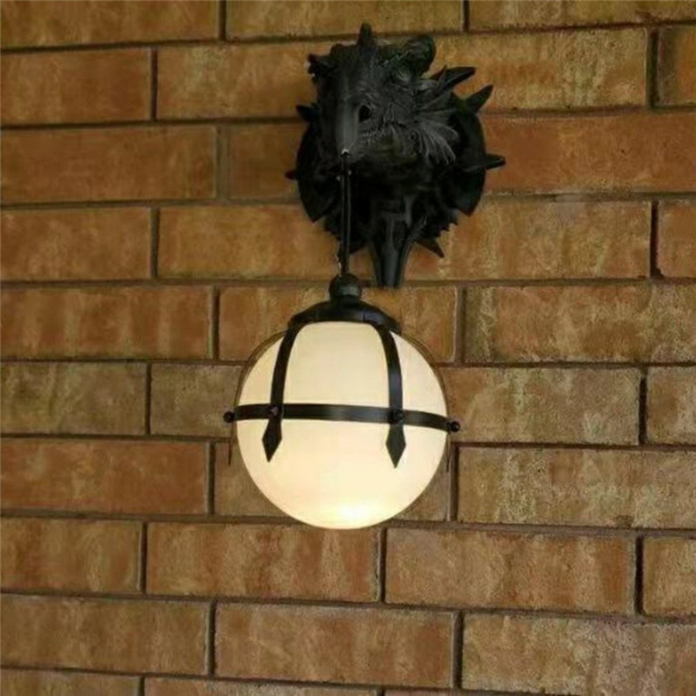 Dragon Head Wall Lamp – Mythical Decor with Detailed Resin Design for Fantasy Lovers 4