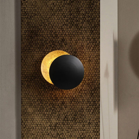 LED Solar Eclipse Wall Lamp – Unique 30x30 cm Design for Stunning Interiors 1