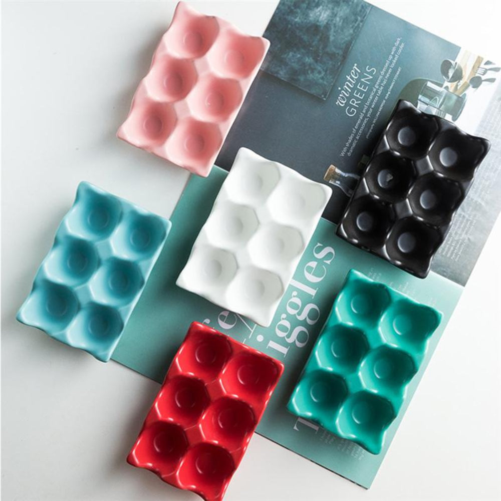 Elegant Ceramic Egg Holder – Modern Minimalist Design for Standard Eggs 2