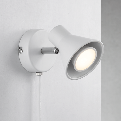 Adjustable Scandinavian Wall Spotlight with Rotatable Head – Compact Design for Task and Accent Lighting 6