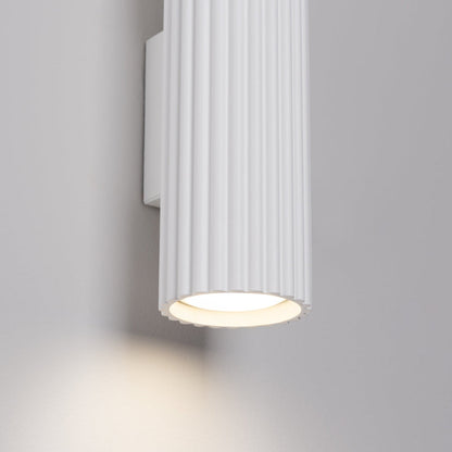 Modern White Wall Light Sconce with Adjustable GU10 Fixtures – Minimalist Design for Any Room, Ideal for Living Room and Hallway 5
