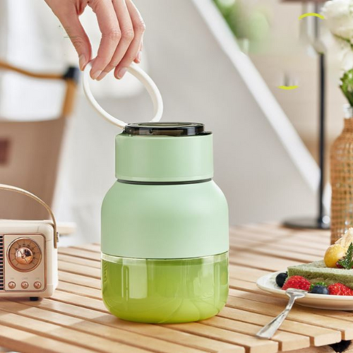 Portable Wireless Juicer and Smoothie Maker – Compact USB Rechargeable Blender for On-the-Go Refreshments 1