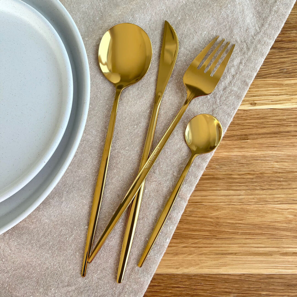 Minimalist Gold Flatware Set – 24-Piece Stainless Steel Cutlery for Elegant Dining 6