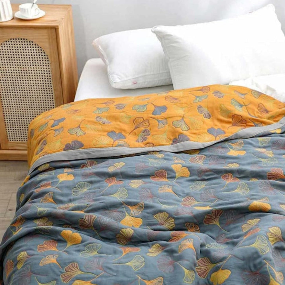 Reversible Ginkgo Leaf Blanket – Soft Cotton Throw for Versatile Home Decor 2