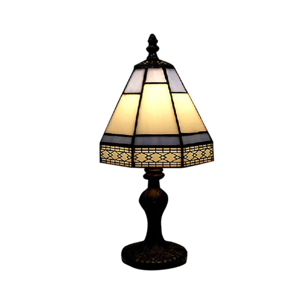Sculptural LED Table Lamp with Organic Design – Warm Light for Ambiance and Relaxation 3