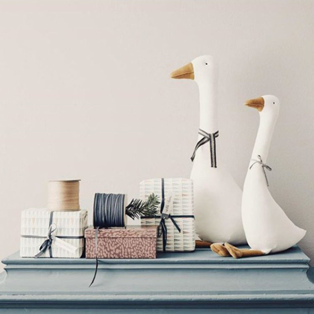 Plush Goose Toy and Pillow – Soft Cottagecore Décor for All Ages 2