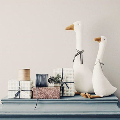 Plush Goose Toy and Pillow – Soft Cottagecore Décor for All Ages 2