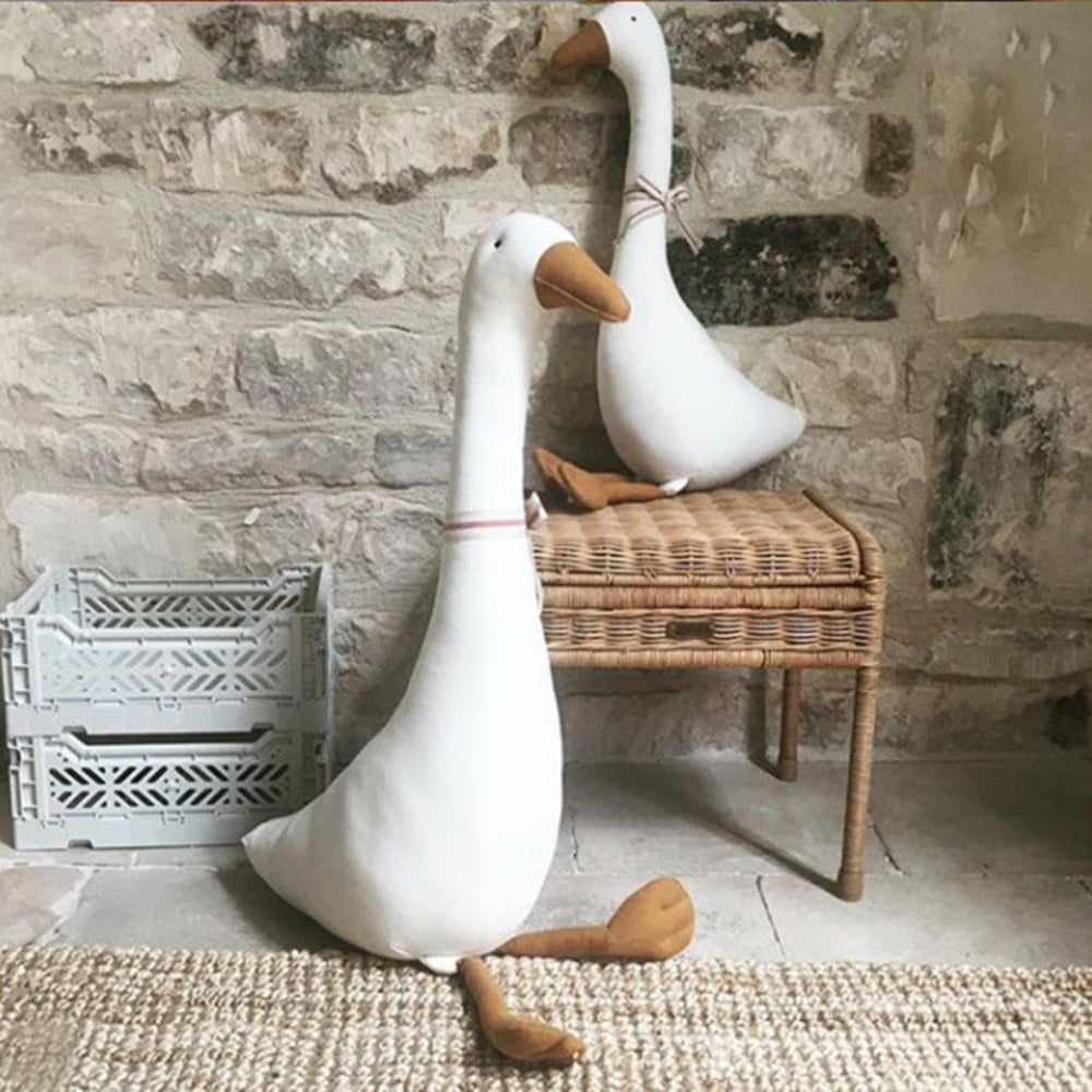 Plush Goose Toy and Pillow – Soft Cottagecore Décor for All Ages 3