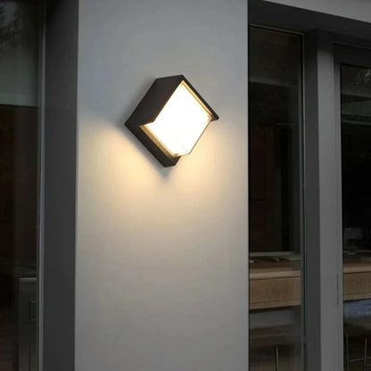 Modern Outdoor Wall Light with PIR Motion Sensor – Waterproof LED Exterior Wall Sconce for Patios and Entrances 3