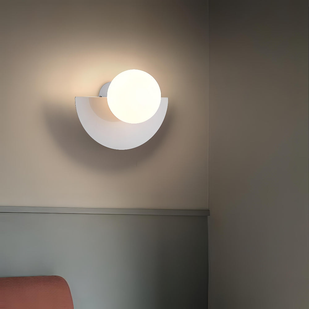Nordic Half-Moon Wall Light – Minimalist LED Sconce for Modern Interiors, Warm White Ambient Lighting, Easy Wall Mount 3