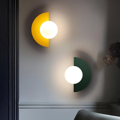 Nordic Half-Moon Wall Light – Minimalist LED Sconce for Modern Interiors, Warm White Ambient Lighting, Easy Wall Mount 5