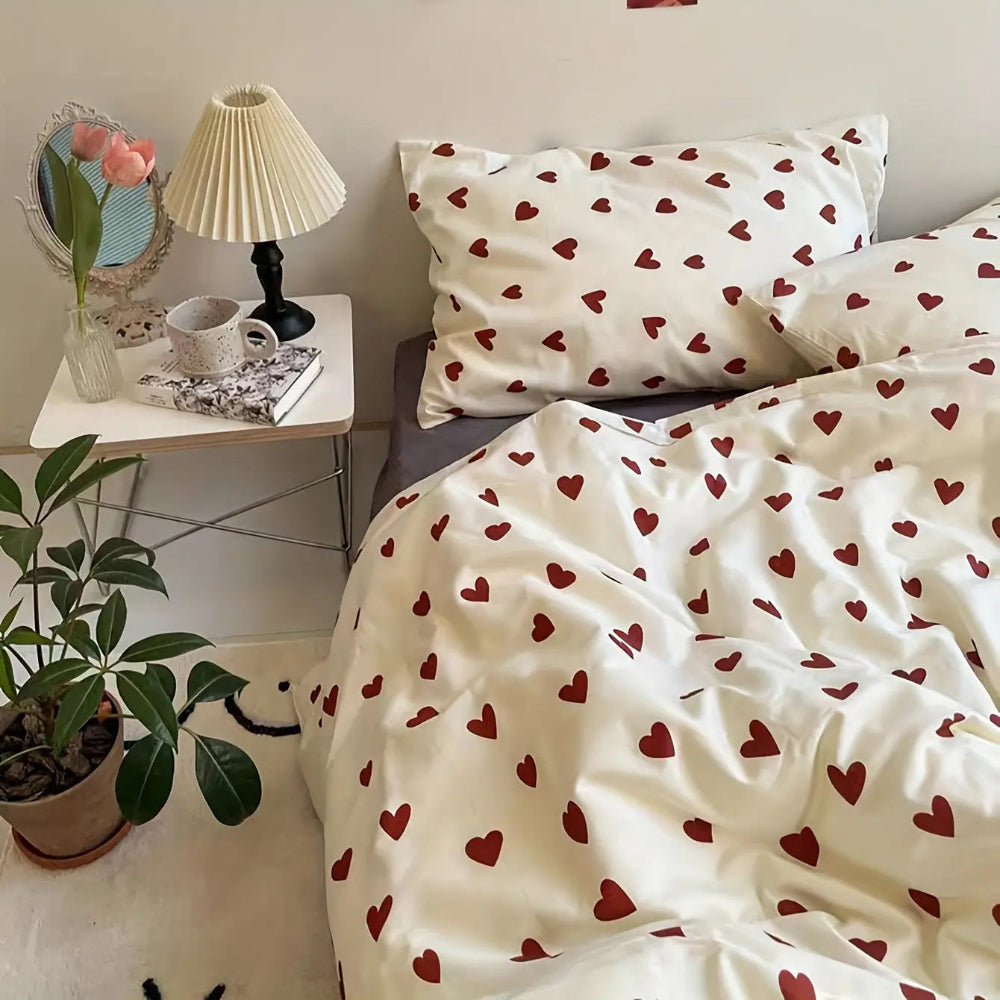 Romantic Heart Pattern Bedding Set – Soft Microfiber Comforter Set for All Seasons 1