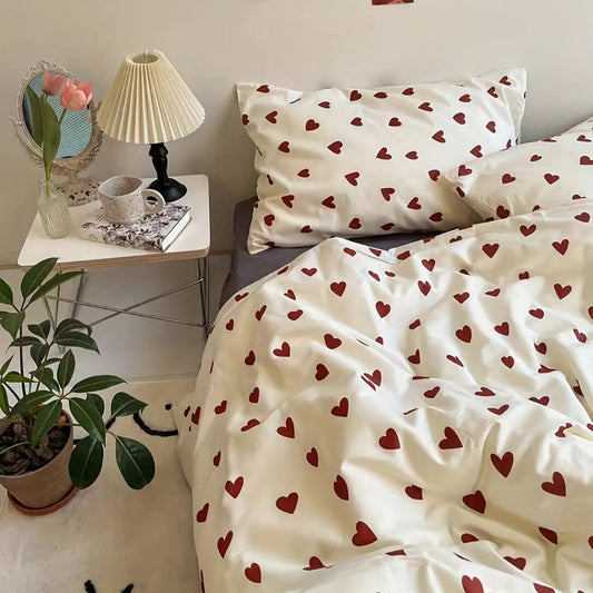 Romantic Heart Pattern Bedding Set – Soft Microfiber Comforter Set for All Seasons 1
