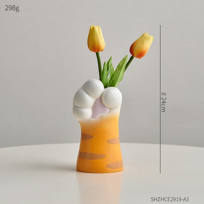 Modern Artistic Resin Claw Vase – Unique Home Decor for Fresh and Dried Flowers 12